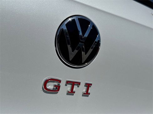 New 2025 Volkswagen GTI SE image 9