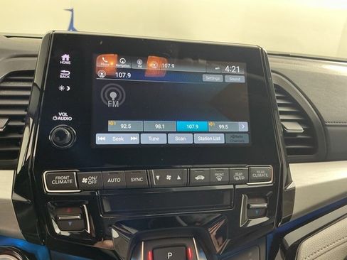 Certified 2023 Honda Odyssey Touring image 25