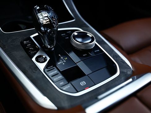 Used 2023 BMW X5 M50i w/ Executive Package AWD/4WD image 39