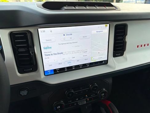 New 2026 Ford Bronco Heritage Edition AWD/4WD image 16