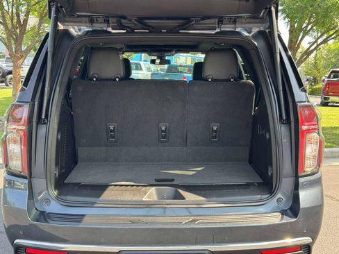 Used 2021 Chevrolet Tahoe LT w/ LT Signature Package AWD/4WD image 17