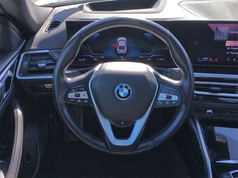 Used 2024 BMW i4 eDrive40 image 9