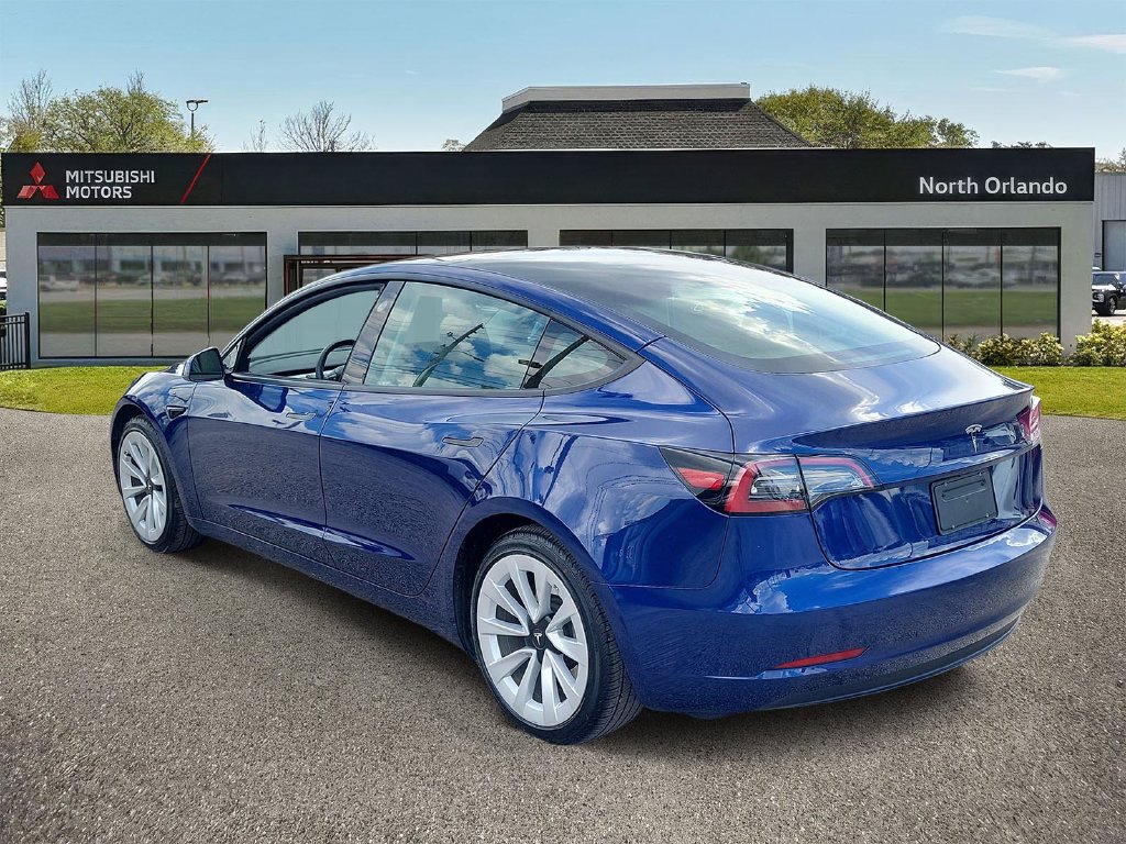 Used 2023 Tesla Model 3 Standard Range RWD image 3