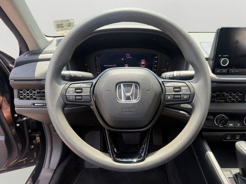 Certified 2023 Honda Accord LX image 12