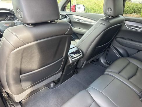 Certified 2023 Cadillac XT6 Luxury image 14