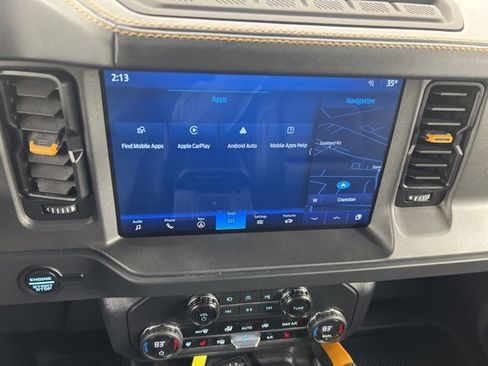 Used 2024 Ford Bronco Badlands image 17