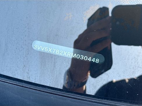 Used 2024 Volkswagen Taos S image 36