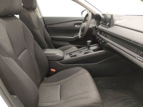 Used 2023 Honda Accord LX image 21