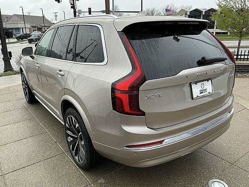 New 2026 Volvo XC90 T8 Plus w/ Protection Package AWD/4WD image 10