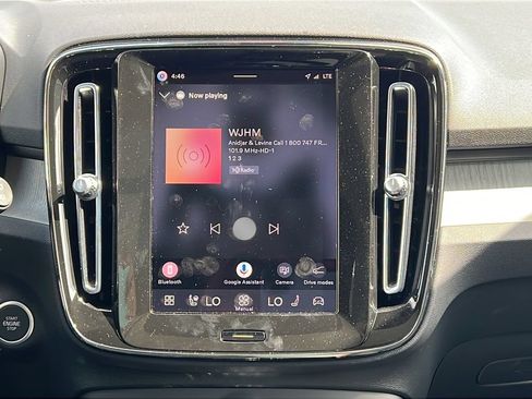 New 2026 Volvo XC40 B5 Plus w/ Climate Package AWD/4WD image 15