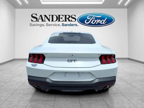 Used 2026 Ford Mustang GT RWD image 2