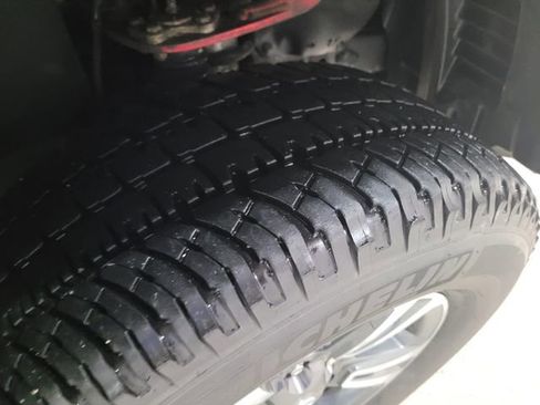 Used 2016 Toyota Tacoma TRD Sport w/ Towing Package image 20