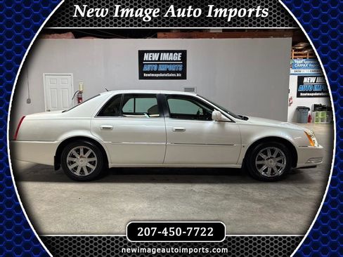 Used 2008 Cadillac DTS FWD image 1