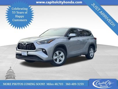 Used 2023 Toyota Highlander LE