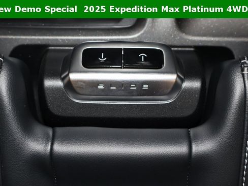 New 2025 Ford Expedition Max Platinum w/ Stealth Performance Package image 32