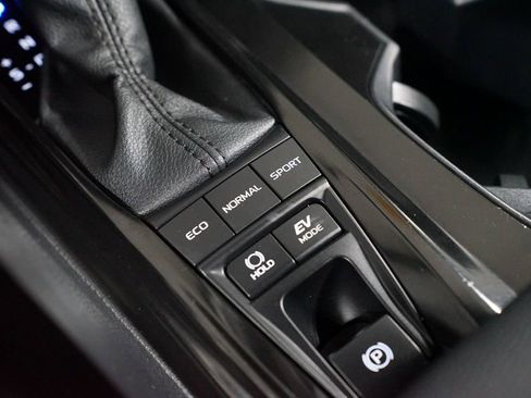 Certified 2025 Toyota Camry SE image 23