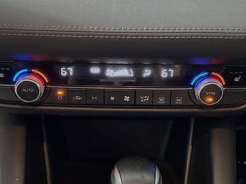 Used 2020 MAZDA MAZDA6 Touring image 26