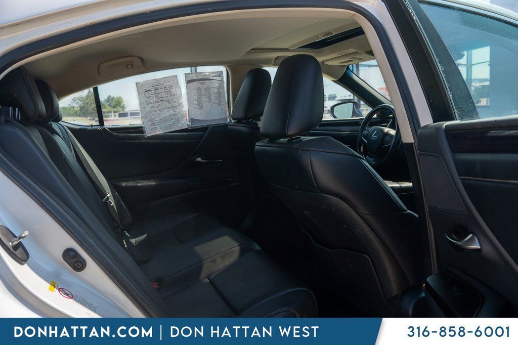 Used 2019 Lexus ES 350 w/ Premium Package FWD image 25