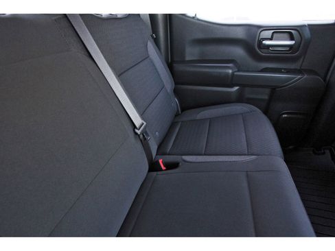 Used 2024 Chevrolet Silverado 1500 Custom image 15