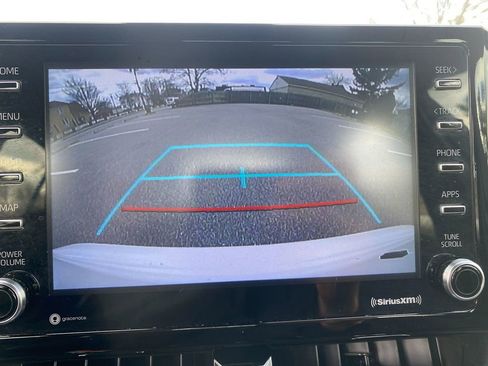 Used 2021 Toyota Corolla SE image 21