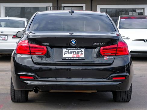 Used 2018 BMW 320i Sedan image 14