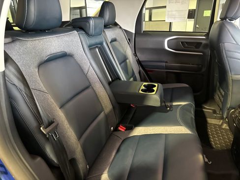 Used 2024 Ford Bronco Sport Outer Banks w/ Tech Package AWD/4WD image 35