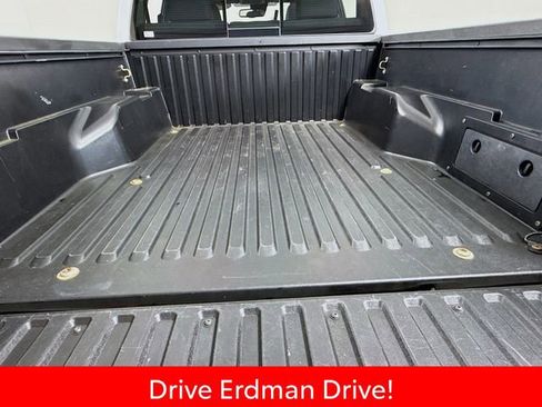 Certified 2022 Toyota Tacoma SR5 w/ Technology Package RWD image 34