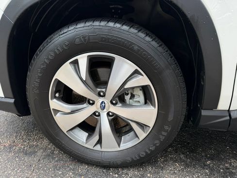 Used 2022 Subaru Ascent Premium AWD/4WD image 33