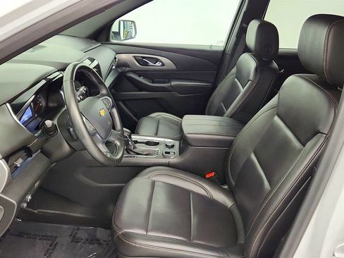 Used 2023 Chevrolet Traverse LT w/ LPO, Floor Liner Package AWD/4WD image 18