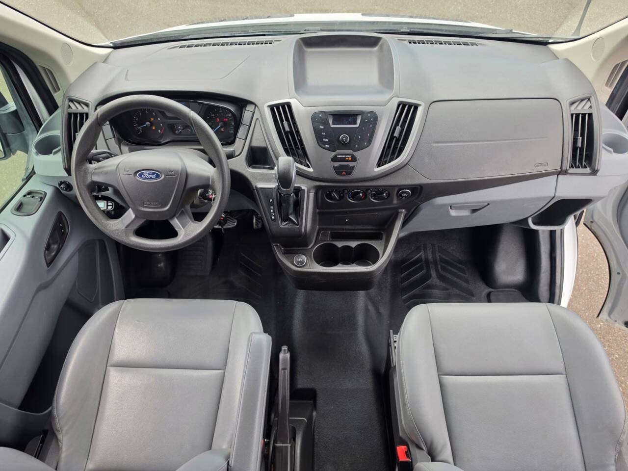 Used 2017 Ford Transit 250 148 High Roof Extended RWD image 6