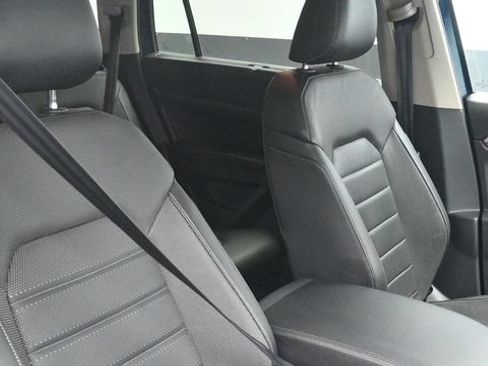 Used 2019 Volkswagen Atlas SEL Premium AWD/4WD image 9