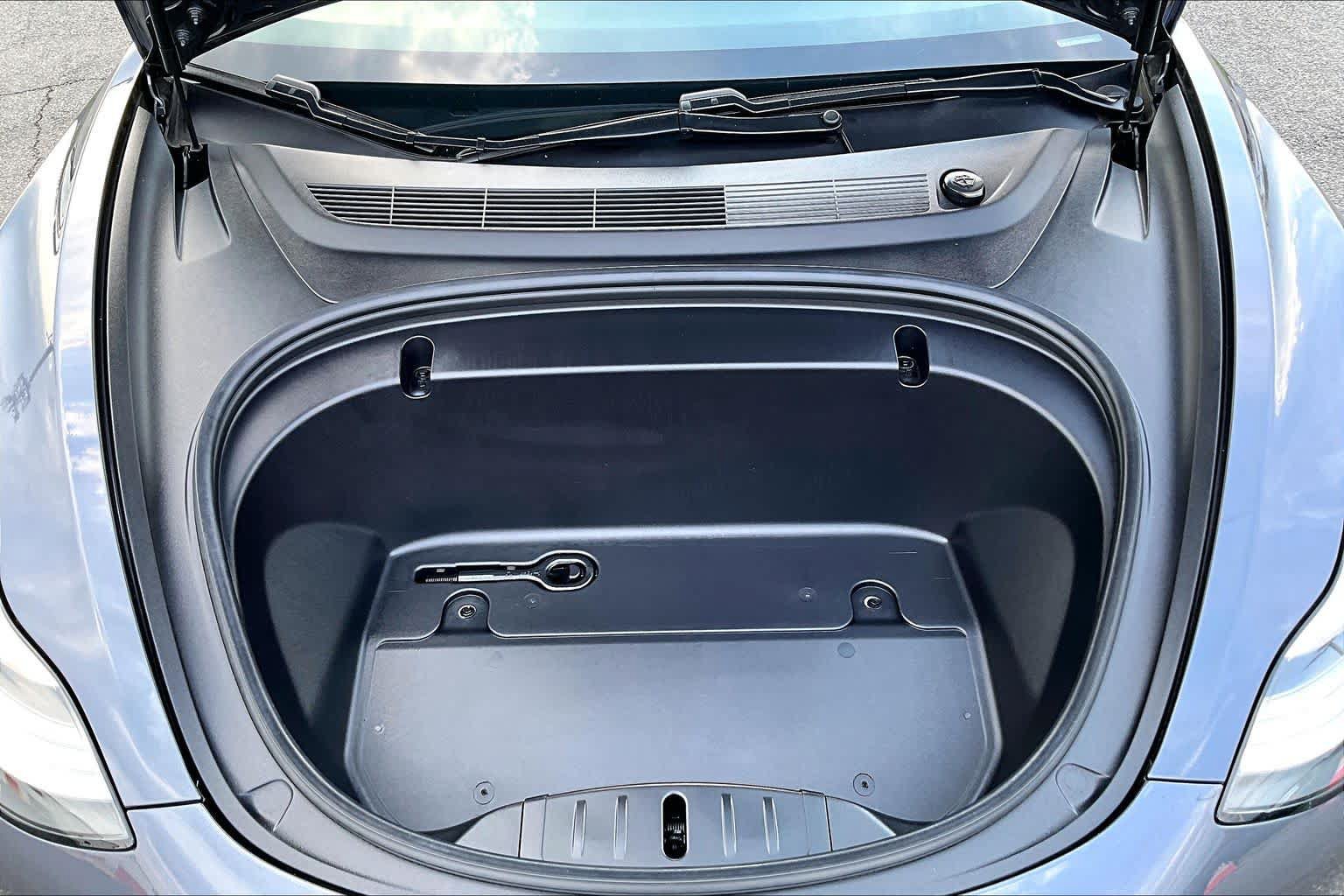Used 2020 Tesla Model 3 Long Range AWD/4WD image 31