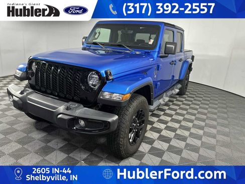 Used 2022 Jeep Gladiator Sport AWD/4WD image 4