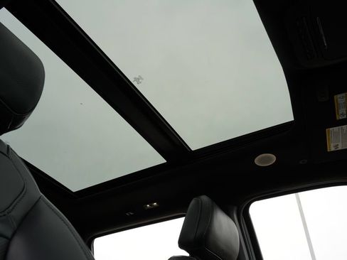 Used 2023 Ford F150 Raptor AWD/4WD image 25