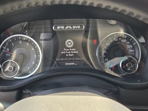 Used 2024 RAM 1500 Big Horn AWD/4WD image 6