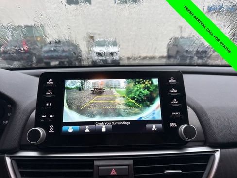 Used 2021 Honda Accord EX image 24