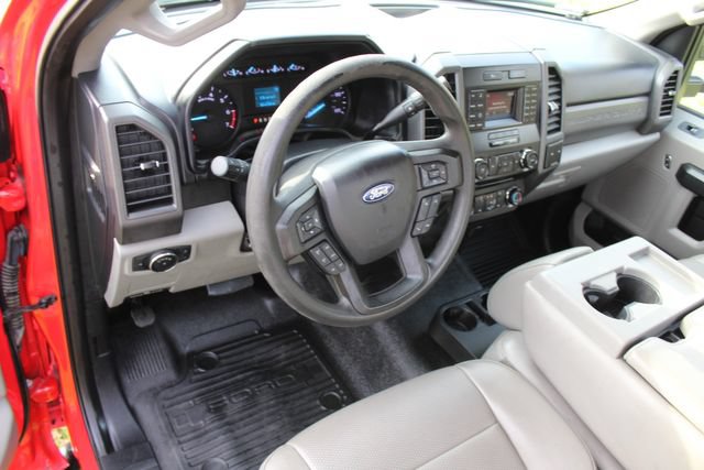 Used 2018 Ford F350 XL w/ Power Equipment Group AWD/4WD image 18