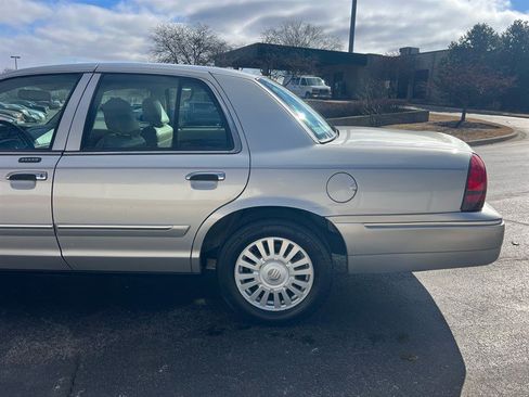 Used 2007 Mercury Grand Marquis LS image 13