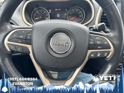 Used 2015 Jeep Cherokee Limited w/ Luxury Group AWD/4WD image 27