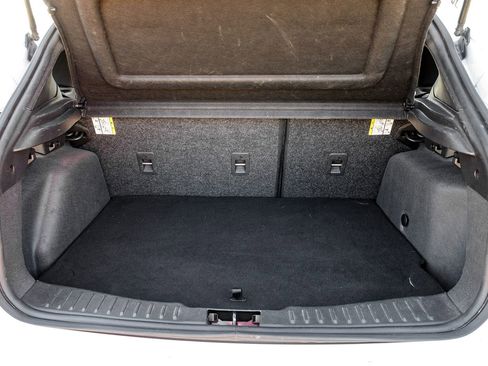 Used 2018 Ford Focus ST image 60