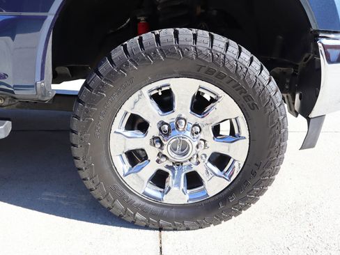 Used 2017 Ford F250 Lariat w/ Lariat Ultimate Package image 37