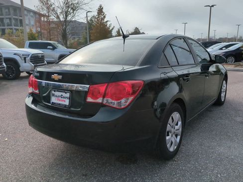 Used 2014 Chevrolet Cruze LS image 6