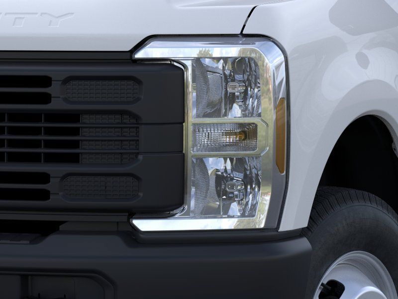 New 2026 Ford F350 XL AWD/4WD image 18