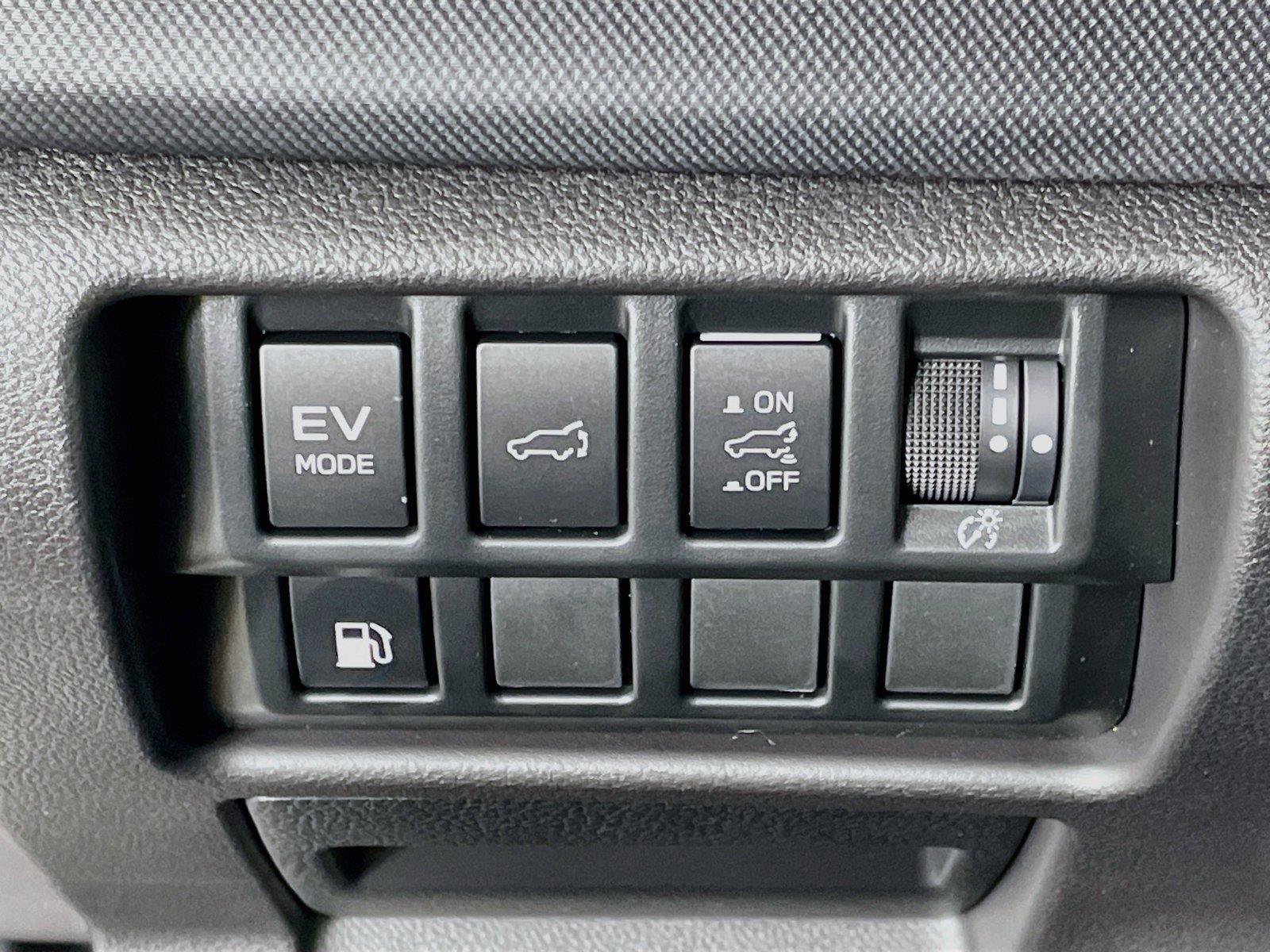 New 2026 Subaru Forester Touring AWD/4WD image 14