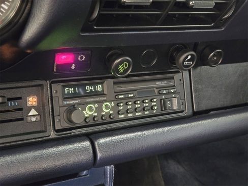 Used 1987 Porsche 911 Carrera image 21