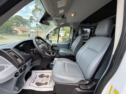 Used 2019 Ford Transit 250 148 Low Roof RWD image 15