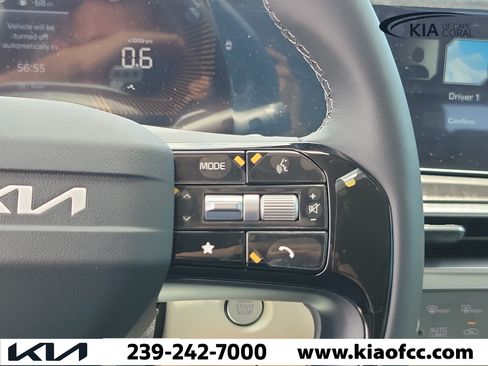 New 2026 Kia Sorento S FWD image 24