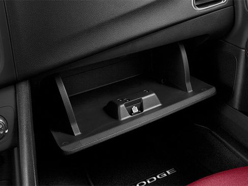 Used 2014 Dodge Avenger SE w/ Blacktop Package FWD image 18