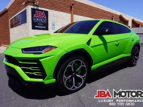 Used 2021 Lamborghini Urus AWD/4WD image 39