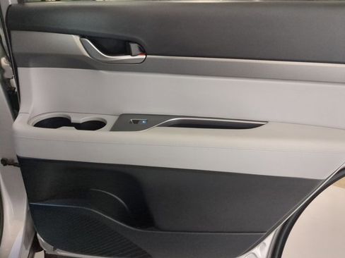 Used 2022 Hyundai Palisade SEL image 25